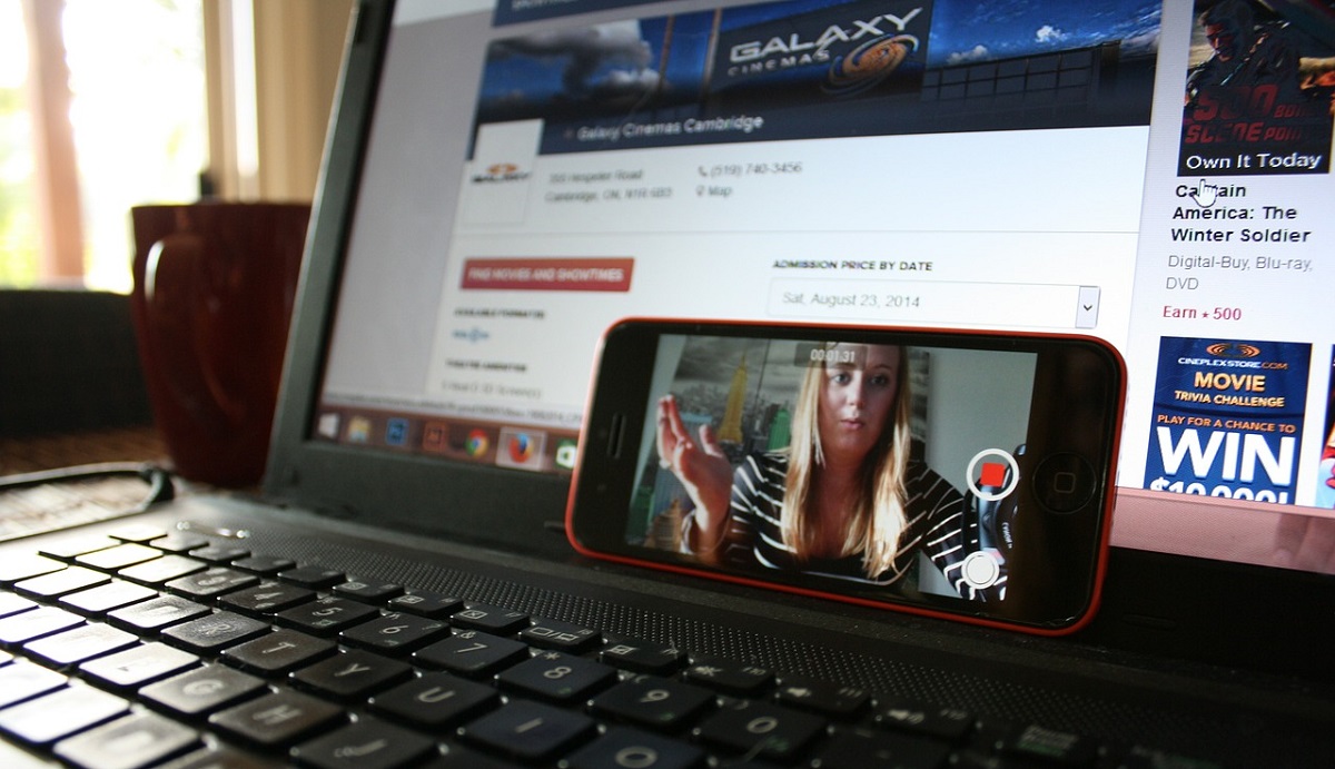 Why Should You Use Live Video Marketing?